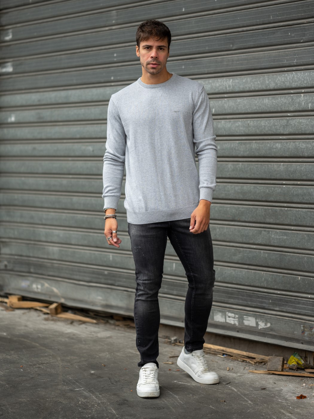 α (3)_10-580 Πλεκτή μπλούζα σε γκρι - Image 1