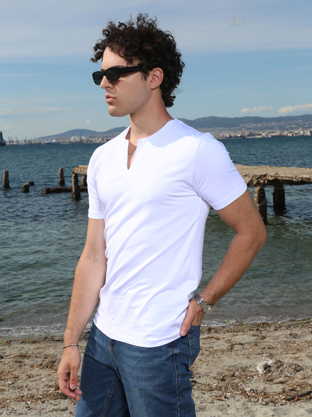 10-703 ΛΕΥΚΟ (4) copy Ανδρικό Βαμβακερό Κοντομάνικο T-shirt 10-703 Λευκό - Image 1