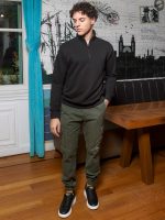 Μπλούζα Φούτερ Με Φερμουάρ Στο Γιακά 10-726 Μαύρο - Image 3