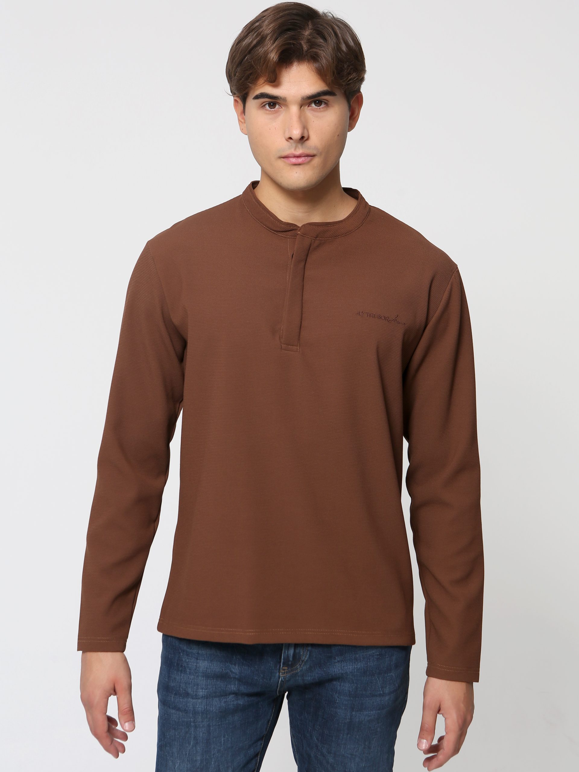 2422 Μακρυμάνικη Μπλούζα Με Κρυφά Κουμπιά ZAC 206034 Καφέ - Image 1