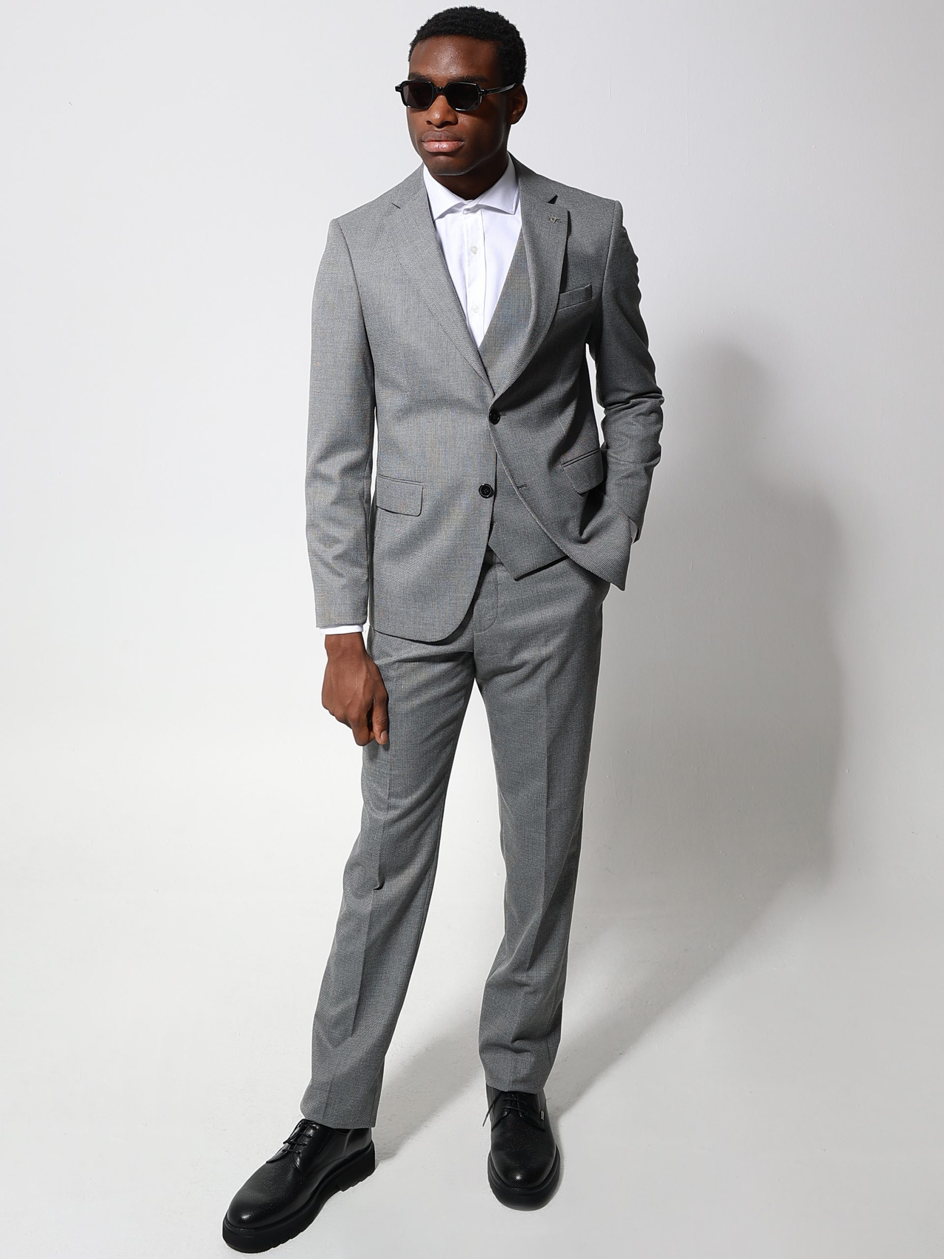 2343 Ανδρικό Κοστούμι Με Γιλέκο HANK 2030 Γκρι - Image 1